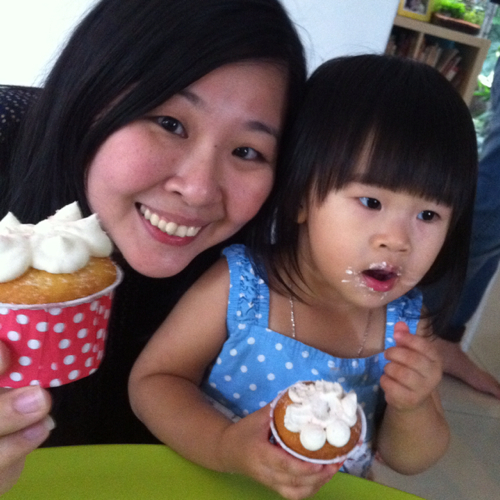 hanneetan's profile picture. Malaysian Mommy kickin it in Phnom Penh, Cambodia (with an obsession for Bangkok, Thailand)