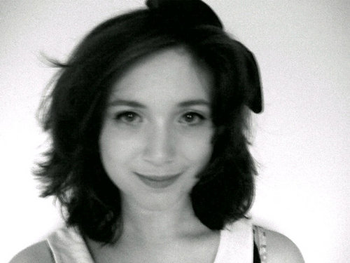 MimiAlexxandra's profile picture. Starting to realise my tendency to devoting my life to things that won't happen. I listen to rock music okay: YD, BVB and people like that. I like books