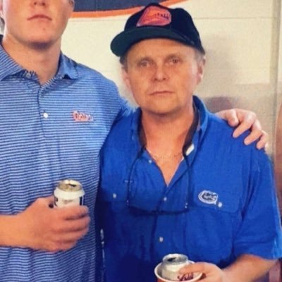 ΚΑ Pledge Master Fall 98 | Salisbury Lacrosse Alum 1999 | 2026 OSW Hotdog Eating Contest Champion | r.i.p. @stevecumfull
