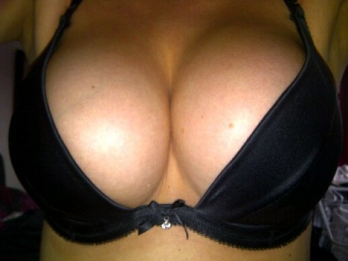 couple4black's profile picture. 28 year old couple. Lizzie is happy with my average sized white cock, but would like to try a massive black cock. Snapchat: couple4black