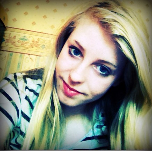 living life to the maaaxxx
annoy me, and i will shoot you in the face.
#followback