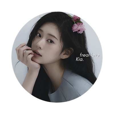 𐚁 2OO1 . . The fairest darling mixed with sweetness and much more of classiness, most ethereal being｡