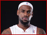 his girlfriend here ,, follow him 10.4.10 IIIGHTTT!:)