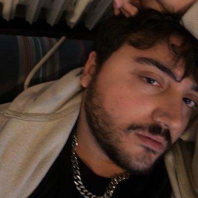 parlo poco penso molto | levante stan account