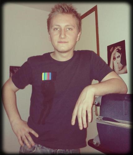 NicolasFsql's profile picture. 