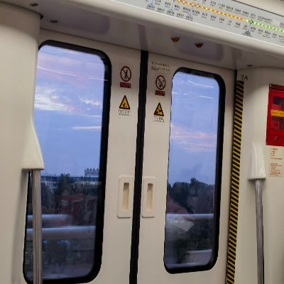 曝光接稿
只是喜欢玩傻逼罢了
之前账号@ishuju20忘记密码了