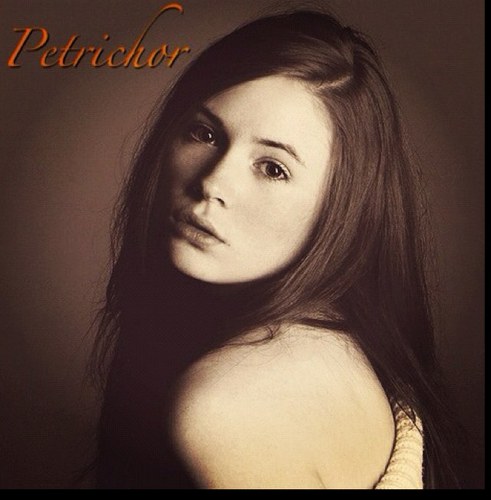 AmyPetrichor's profile picture. Pond. Amy Pond. Creator of Petrichor, occasional traveler through time.