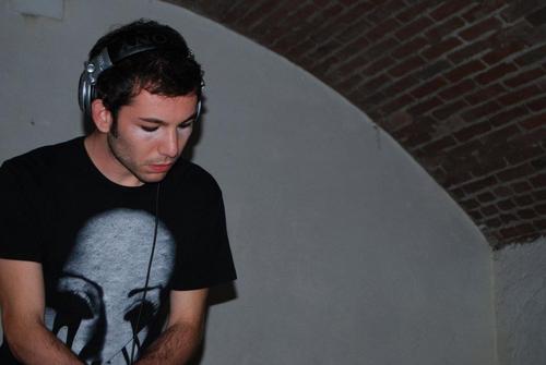 Arielcamusso's profile picture. internet-holic, creative, art lover, music lover, dj, producer and ufologist. Kind of. Bookings: booking@odmusicgroup.com