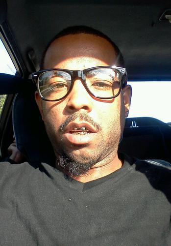 robertcross81's profile picture. I dont gve ahh...bout a bitch feelins