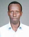 Umwana aravuka,se akamuha icumu,inkinzo ati genda ube inkingi y'umuryango. 
Umwana aravuka,nyina akamuha ikivumvu ati genda ukuke,ayo tuzotabiza wa murima.