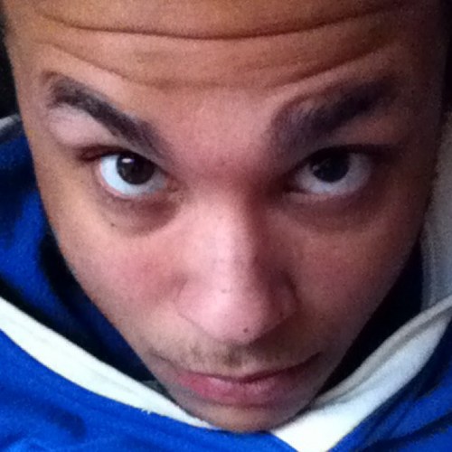 iDrum84's profile picture. 