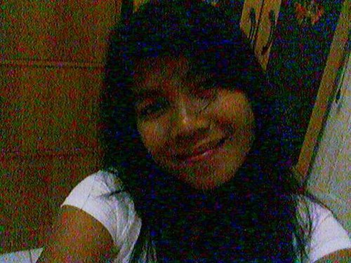 ElviraFakorita's profile picture. Kanapa Qt harus bersedih kalau ada pilhan untuk bahagia