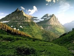 If You Believe, Then Continue Your Effort Don't Give Up And Reach For Your Dreams What You Want. (Ainur Rohman)