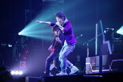 慶應志木2年/慶應志木端艇部 G3/
UVERworld/ONE OK ROCK/