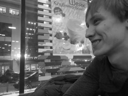 Tvitternulsya's profile picture. Не задрот)