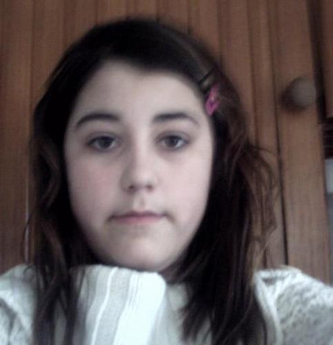 FrostAshleigh's profile picture. my name is ashleigh best friends are Jessica katie and iyesha but if i had one wish it would be tooooo meet JLS :) follow me follow back I luv my boy friend