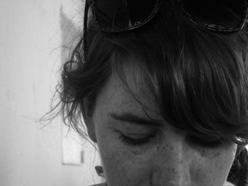 I am a Fashion Design Graduate, who loves travelling, learning new languages and discovering different cultures.