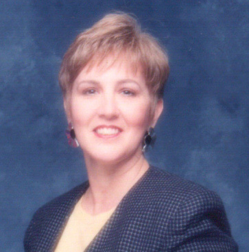 LoraFB's profile picture. Raleigh Realtor and Staging Professional  that loves to work hard and loves to read, shop and go to the beach!