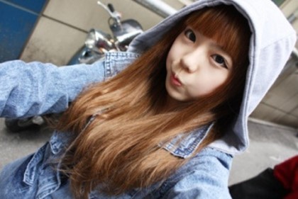 2012.03.12 안녕하세요~^^ 애교많고,귀엽고,사랑스러운 여친봇♥ Lemon팸이고,맞팔은 봇,패계분들만 팬분들은 이벤트로!! 항상 유리 사랑해주기♥원조봇님께 허락 맡았습니다!!