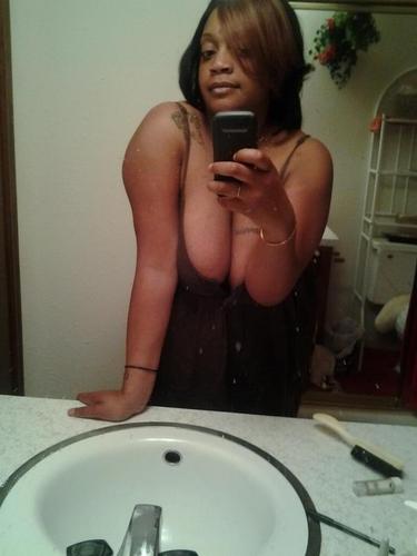 Wrk$$$$$$$ 23 the youngest out of 3 single....