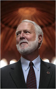 I have the greatest job in the world; Secretary of the Smithsonian Institution