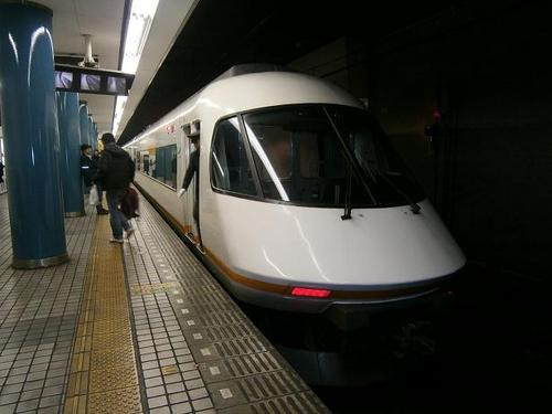 のんびり屋で鉄道&日常好きの人。広島出身で某赤い大学鉄研OB。艦これ要素多め。フォロー返しはしない場合があります。