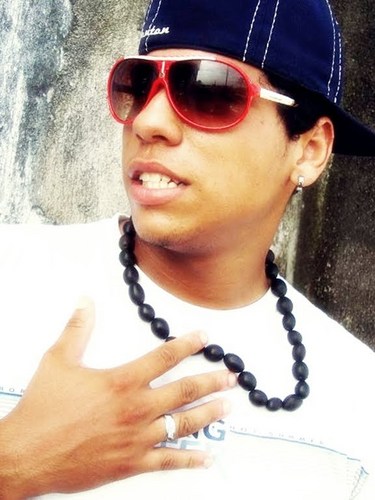 A Vida me ensinou a Nunca desistir ♪