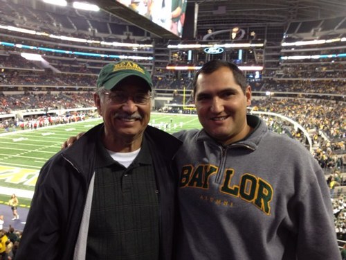 Gabeleal38's profile picture. 