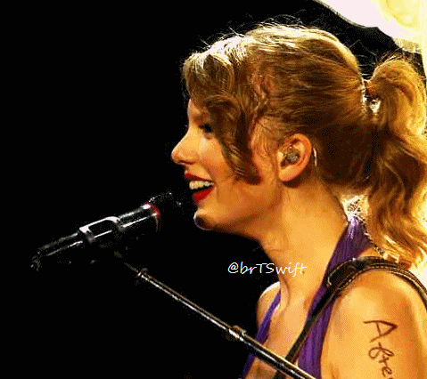 Fã Clube Brasileiro dedicado a maior cantora de todos os tempos: @taylorswift13 !