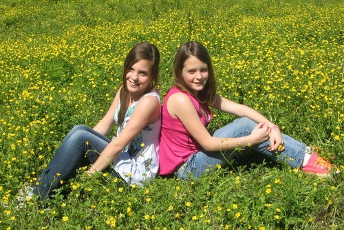 hannahminich2's profile picture. I love partying,being with my friends,flirting with guys and I love life!!! XOXO