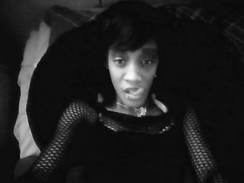 ohh_ladyquinn's profile picture. young,optimistic&lovable . college girl #sophomorestatus #teampisces #teamfollowback . music,love&dancing #passion  married to SUCCESS =)