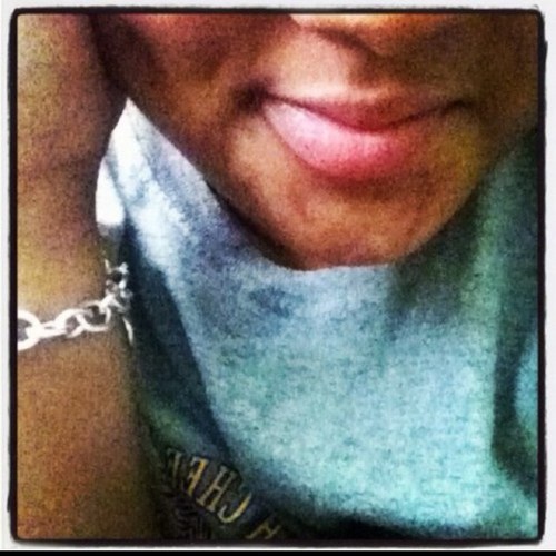 imjusthtone_'s profile picture. #teamlightskinned #puertorican ju can love me or ju can hate me, pick one and keep it moving #ikeepitreal