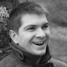 Professional designer and amateur guitarist. Currently lead product designer at @redgate