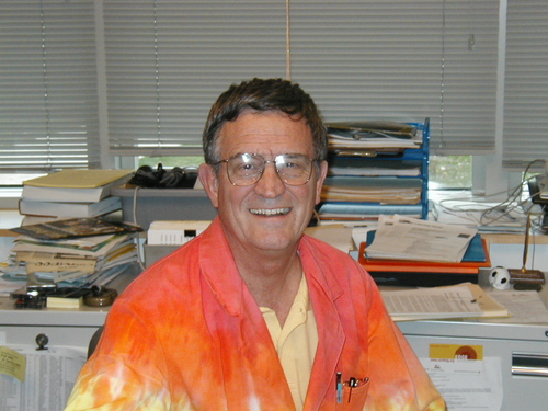 hlwilkinson's profile picture. Graduate of the University of Illinois. Animal Physiology. Retired Biology Professor Millikin University.