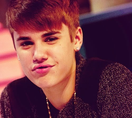 O Justin é gostoso u.u ~~ avá é mermo ?! | Mina do branadá , sou top na balada , e o Derek é meu bofe escandalo 2Beijoos;**  Since : 31/10/12