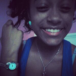 Instagram: _Clarinishaaa . .