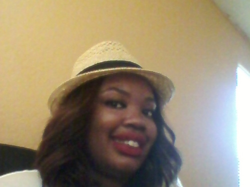 pisces_bitch's profile picture. 