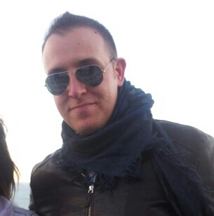 Linux_Fueled's profile picture. Italico Fiorentino-Casentinese; classe '85; qualcuno mi chiama Giambo; sono alto largo e faccio paura all' uomo della strada.. ma anche no