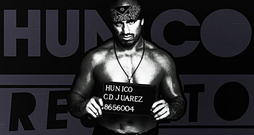20 - Dude - Rapper - Boxer and training to become pro wrestler.Dedicated @WWE fan. I follow back bitches #HEEL  ╭∩╮（︶︿︶）╭∩╮ ‏