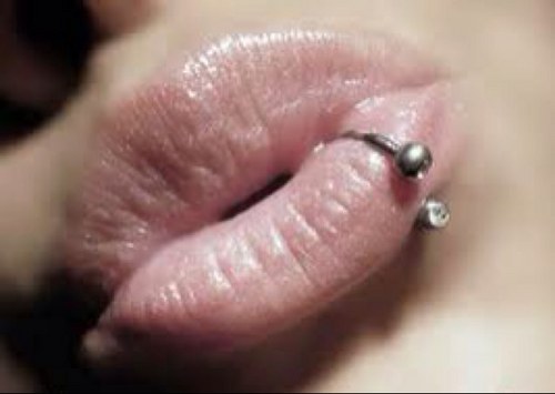 BenzChanel's profile picture. im a quiet little freak whos all about no drama #teamfreak #teamsingle