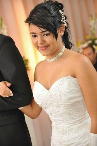 Casada,esposa moro com o amor da minha vida sou o que posso ser Vivo a minha vida do jeito que devo viver