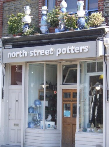 We are a busy pottery shop in London. We make decorative ceramics, handmade tableware and dinner services.