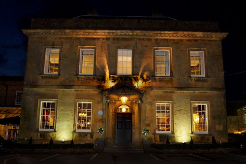 The Manor is a characterful building dating from the 18th century. The Manor also has a large function room, perfect for weddings and special occasions!