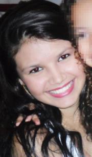 Eu não preciso de mil motivos para sorrir, você já é o suficiente, Thaynná Cerqueira eu te amo, isso basta . @tthay_cerqueira @AsMelzetes ♥