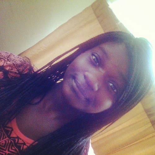 Hey ! Its Cristiona . [D]MV is where i stay at . Wiz Khalifa is mine nd Idc what you think . #Teamcancer #Teamfollowback  Follow on instagram @youngndrecklessss