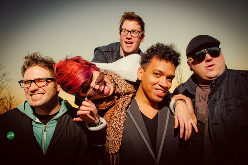 2twenty2band's profile picture. five friends in search of the perfect party!