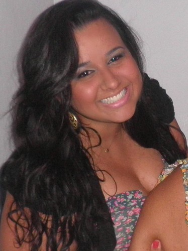Minha paixão: Engenharia civil! Sou a Lóh que todo mundo conhece.! =D Sempreee feliz da vida.! Adoro! =*