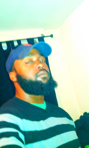 Wats good yg Rozay gettin it where I fit in chasing paper til my legs break get at me salute me or shoot me but until then eat a die nd die cuz I'm out here.