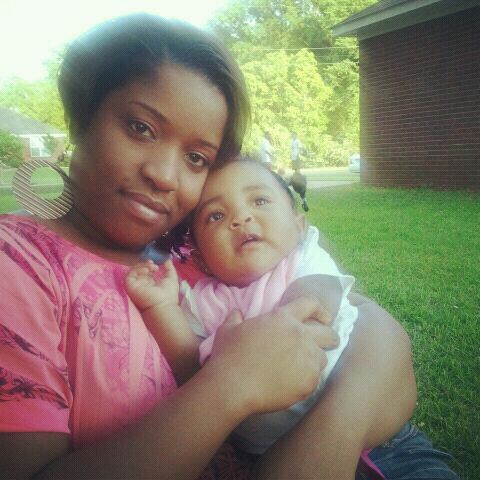 tcalilove12's profile picture. Mom 1st