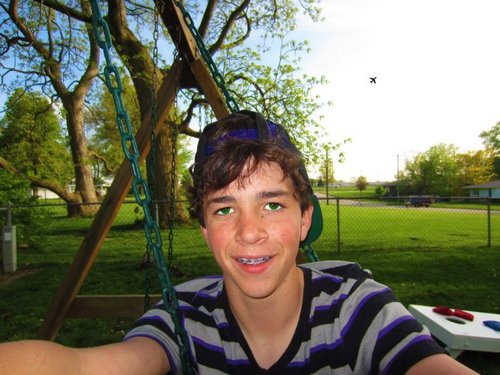 this is like my 5th Twitter... that bridge jumping friend your parents warned you about~*~